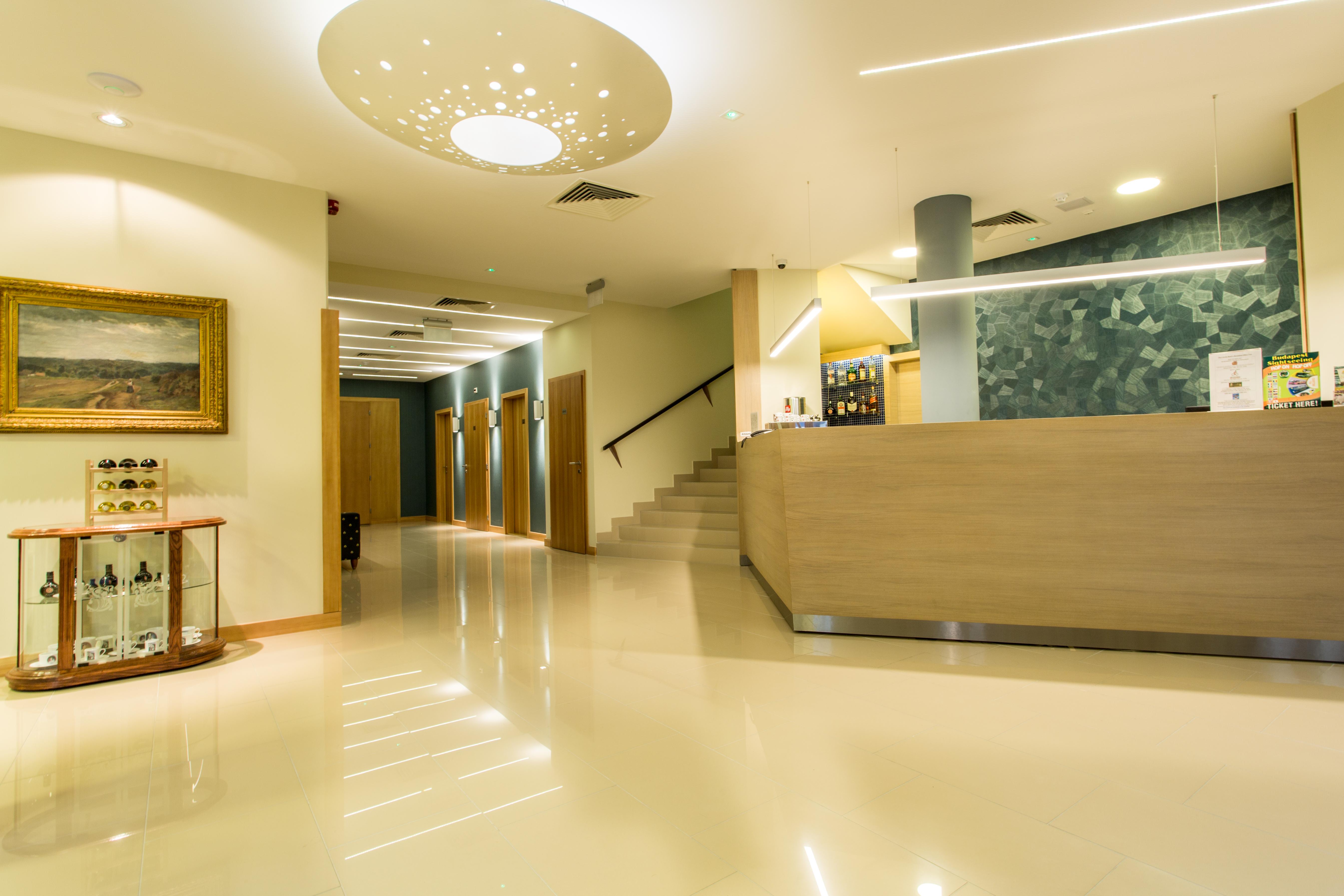 Hotel Corvin Corvin Wing 4*