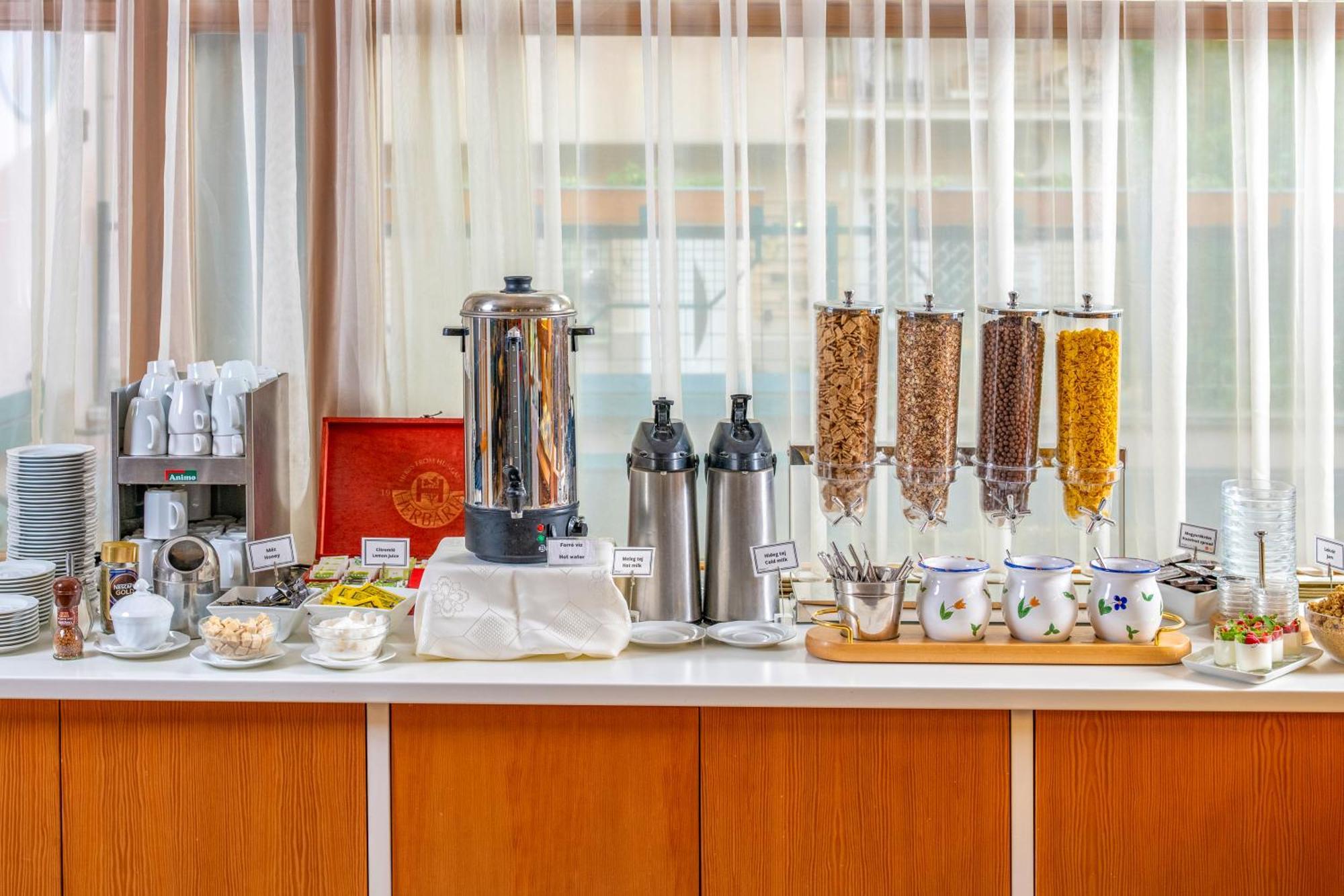 Hotel Corvin Corvin Wing Budapest