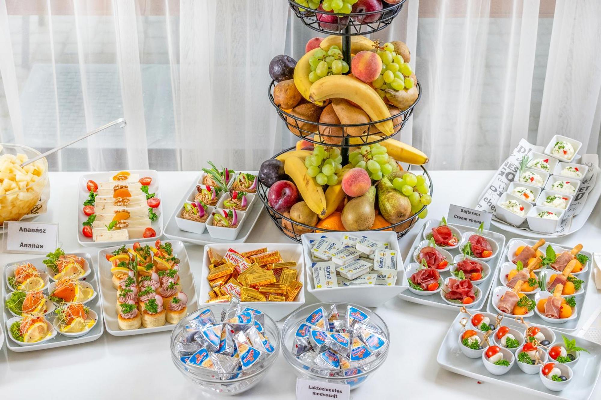 Corvin Corvin Wing Hotel Budapest