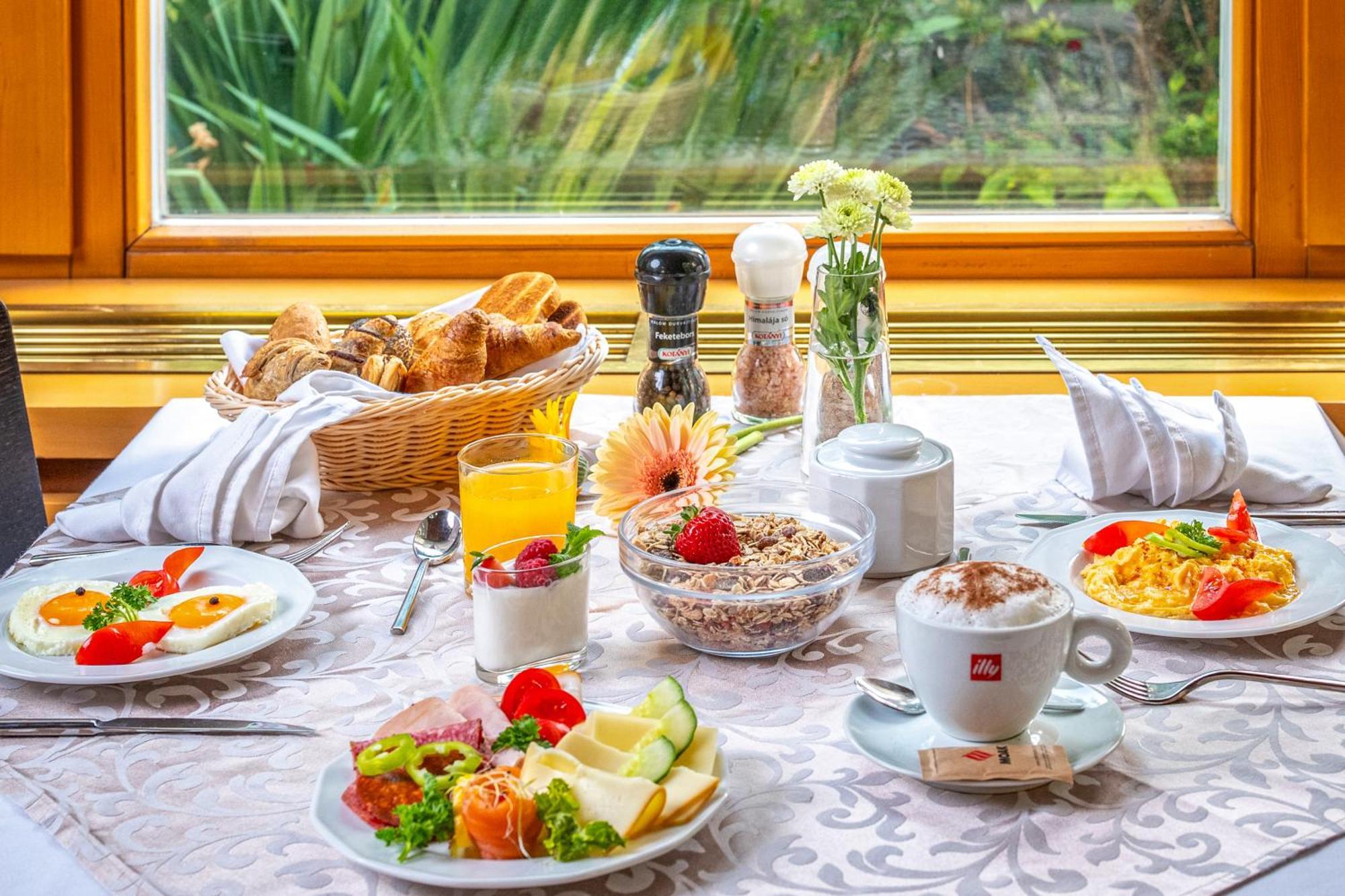 Corvin Corvin Wing 4* Budapest