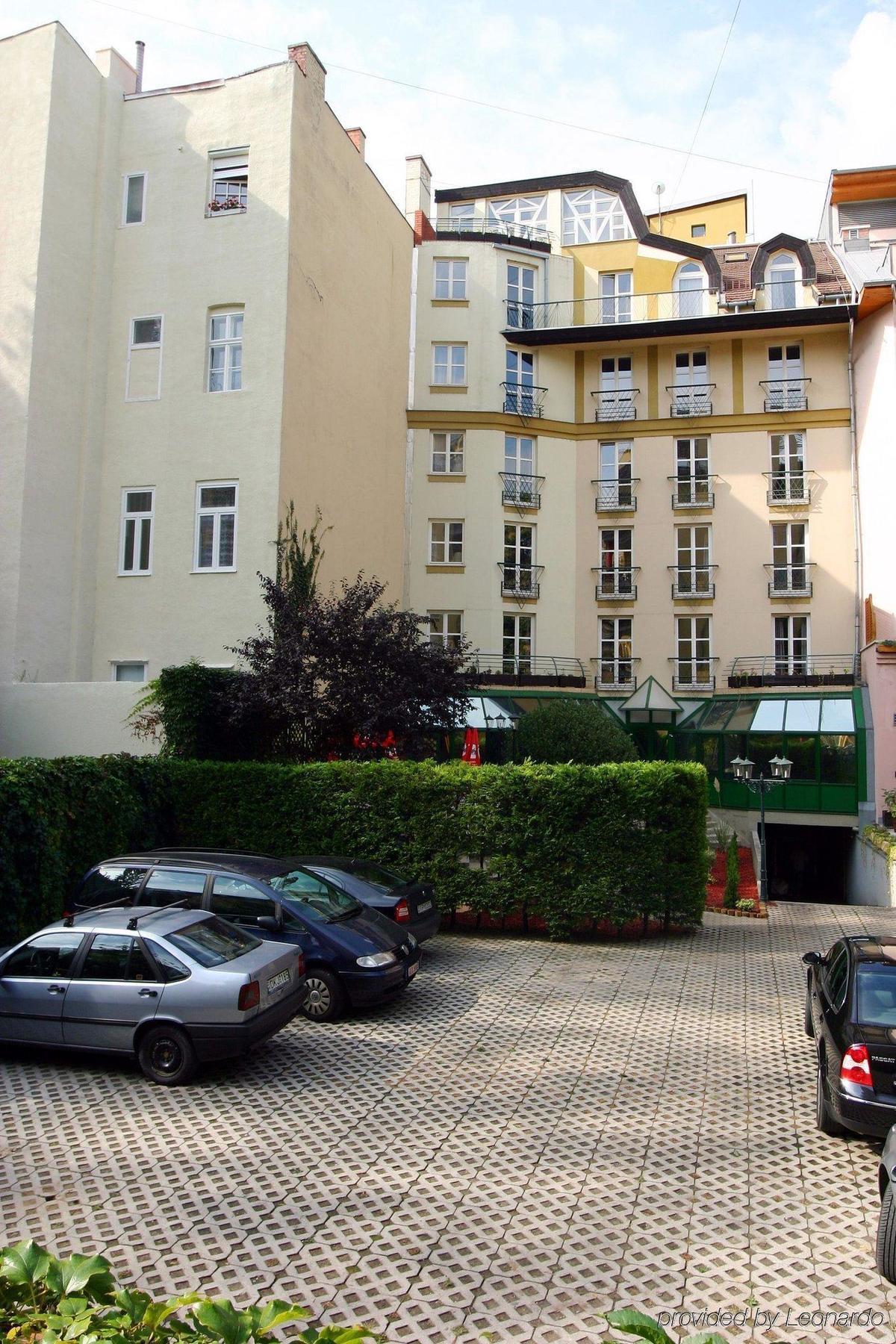 Corvin Corvin Wing Budapest