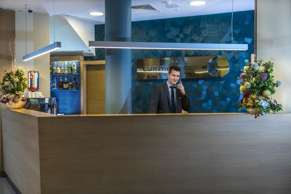 Corvin Corvin Wing Hotel 4*