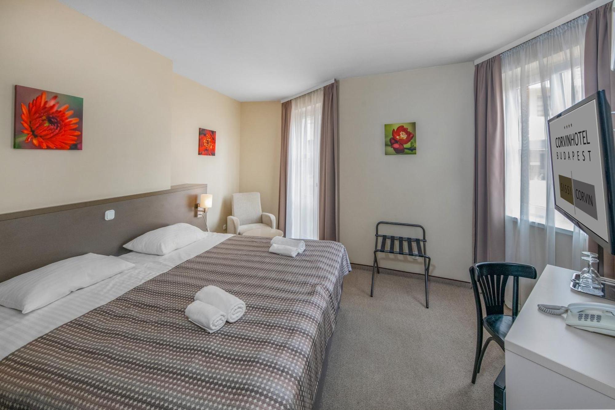 Corvin Corvin Wing Hotel